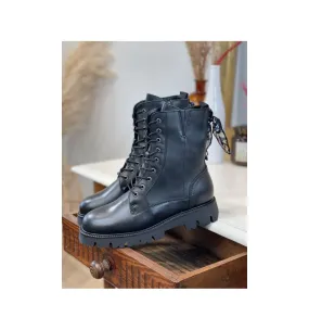 BOOTS MARINA