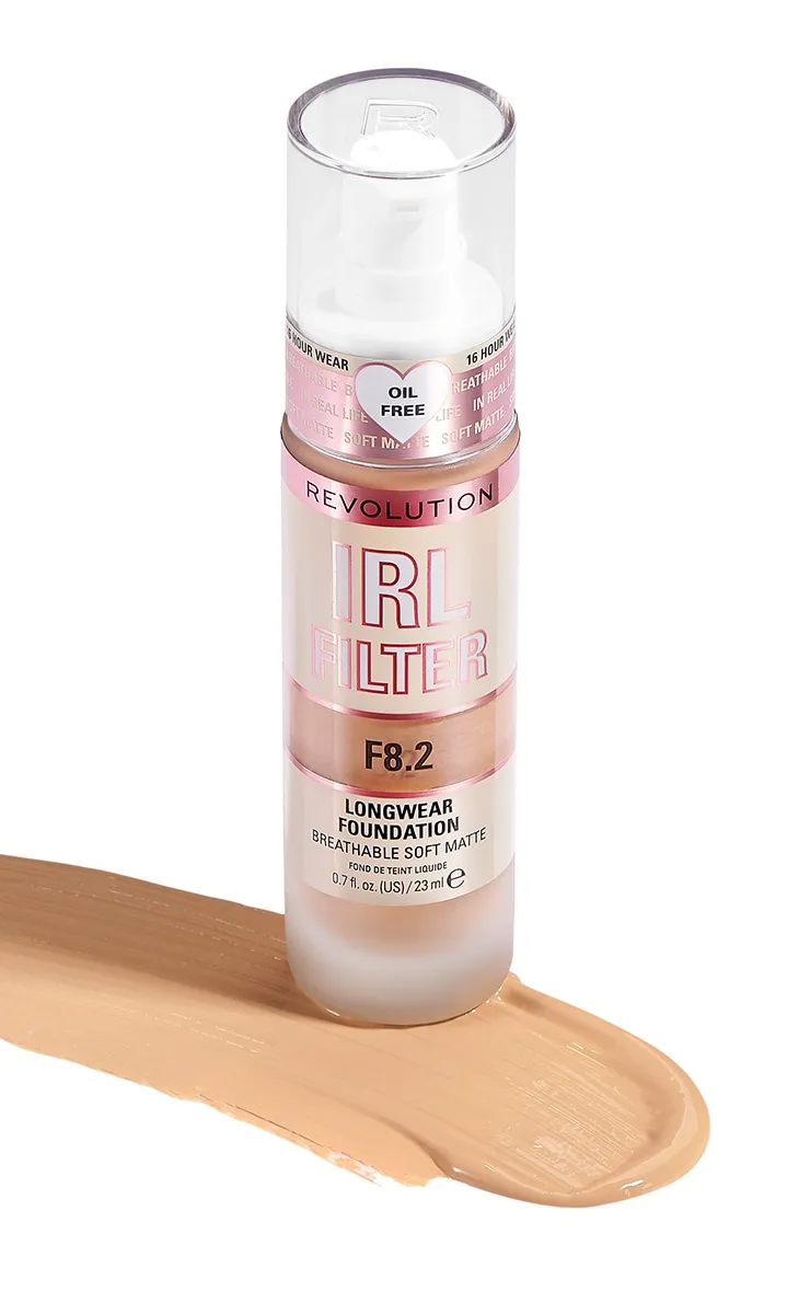 Makeup Revolution Fond de teint longue tenue IRL Filter F8.2