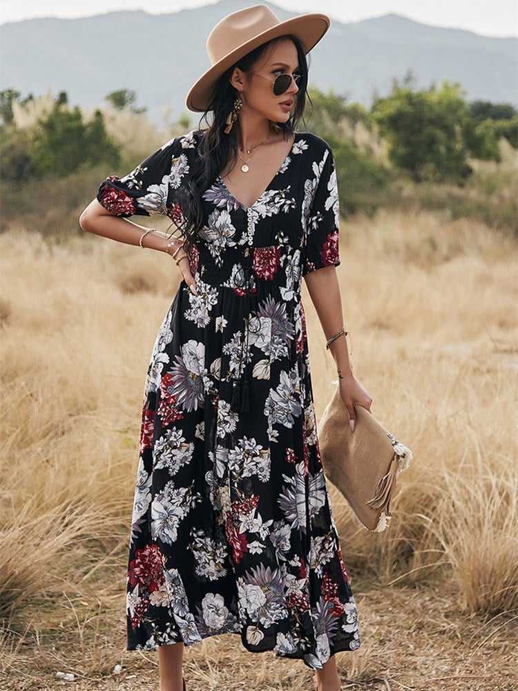 Robe longue champêtre à imprimé floral noir | Tendance Fleurie